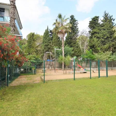 Yoly Apartament 4 Pax With Pool And Garage Lloret Appartement Lloret de Mar