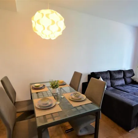 Yoly Apartament 4 Pax With Pool And Garage Lloret * Lloret de Mar