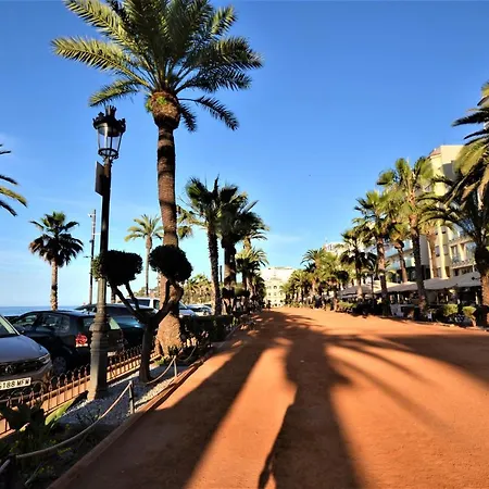 Apartmán Yoly Apartament 4 Pax With Pool And Garage Lloret